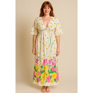 Vintage Lorraine dressing robe flower power 1970s hippie kimono duster large